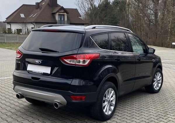 Ford Kuga cena 55900 przebieg: 146059, rok produkcji 2015 z Poręba małe 326